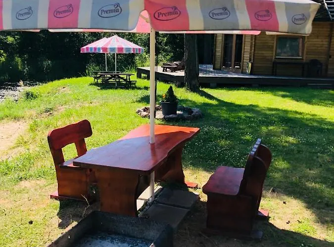 펜션 A House With A Sauna At Arturs